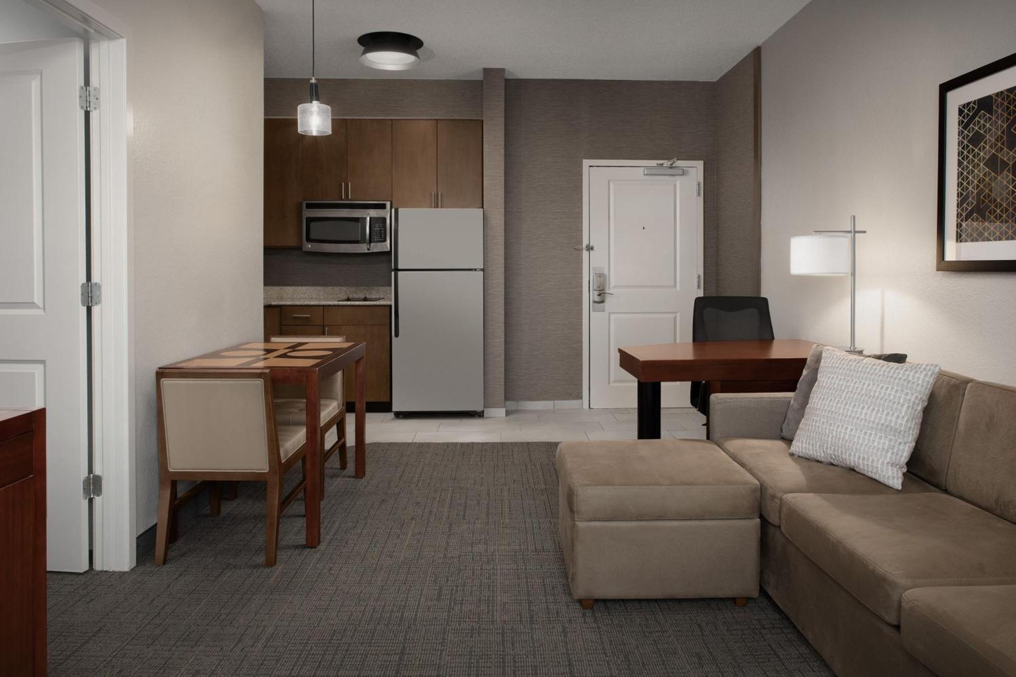 Residence Inn By Marriott Greensboro Airport Dış mekan fotoğraf