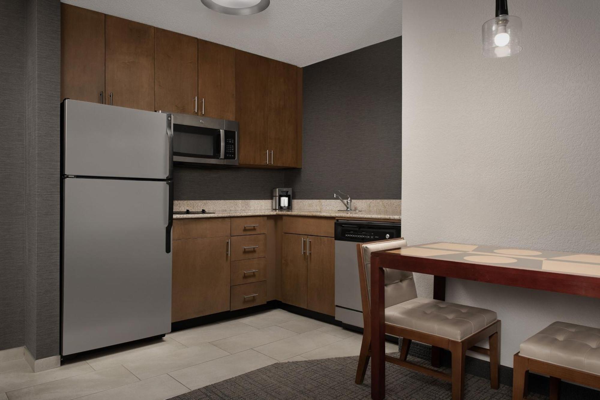 Residence Inn By Marriott Greensboro Airport Dış mekan fotoğraf